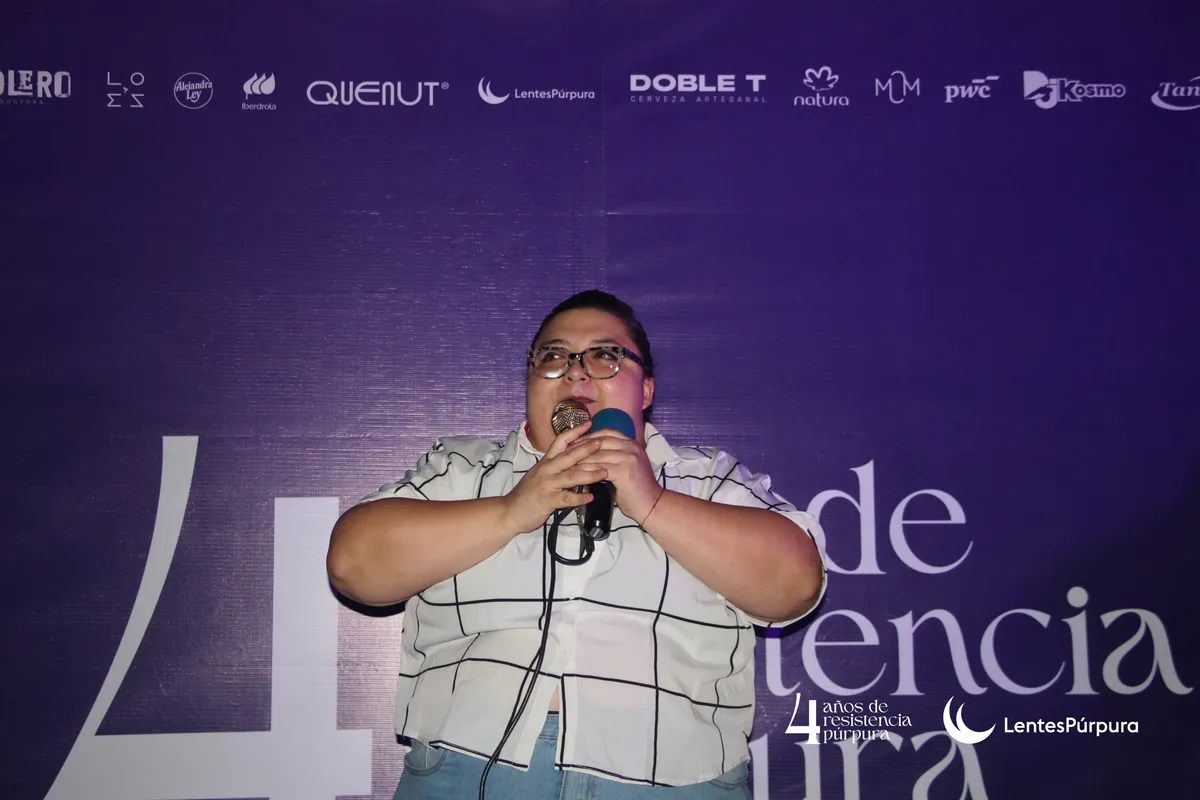 4 años de resistencia púrpura