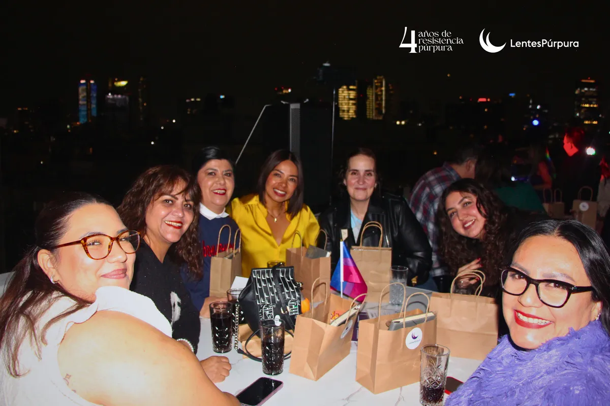 4 años de resistencia púrpura