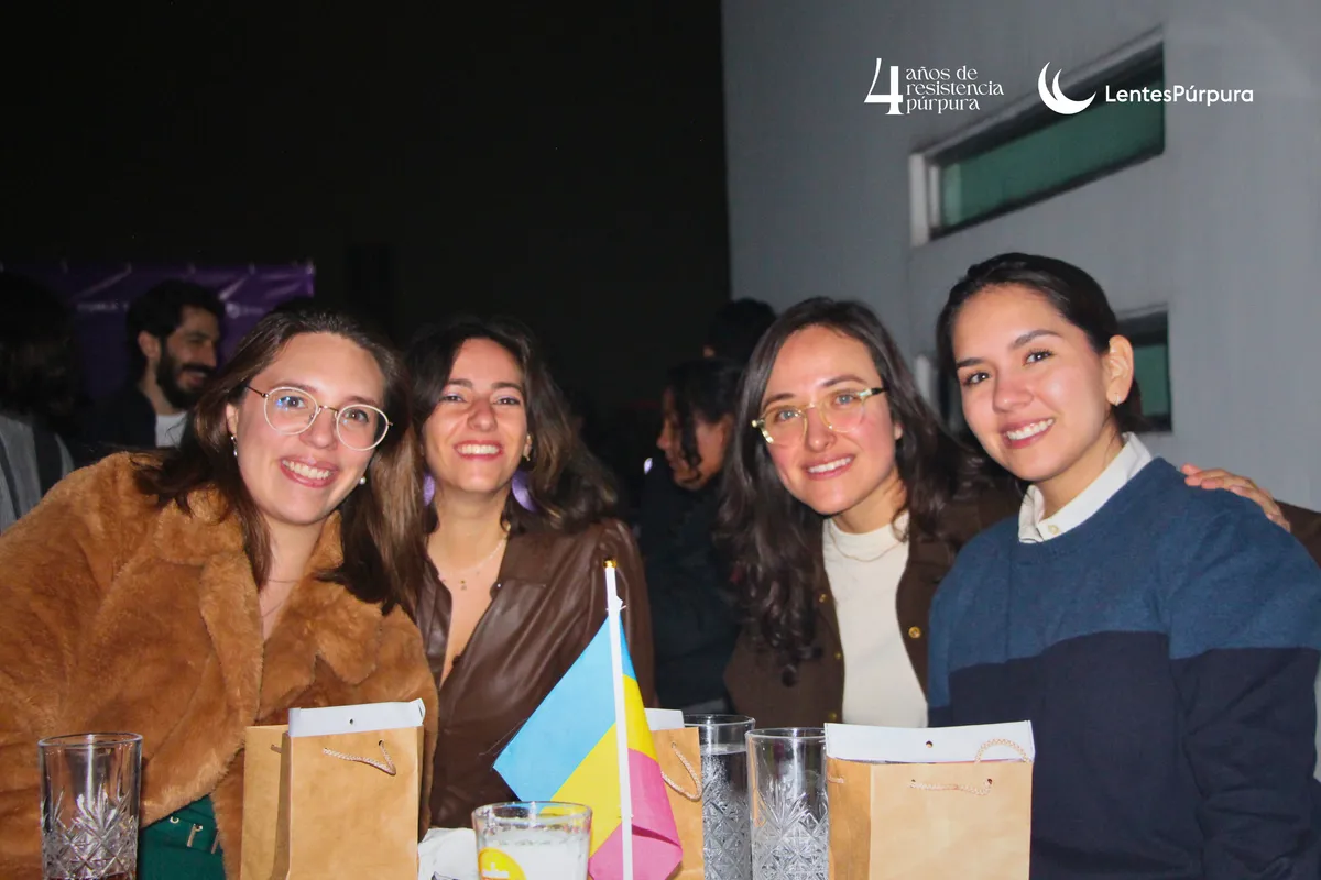 4 años de resistencia púrpura